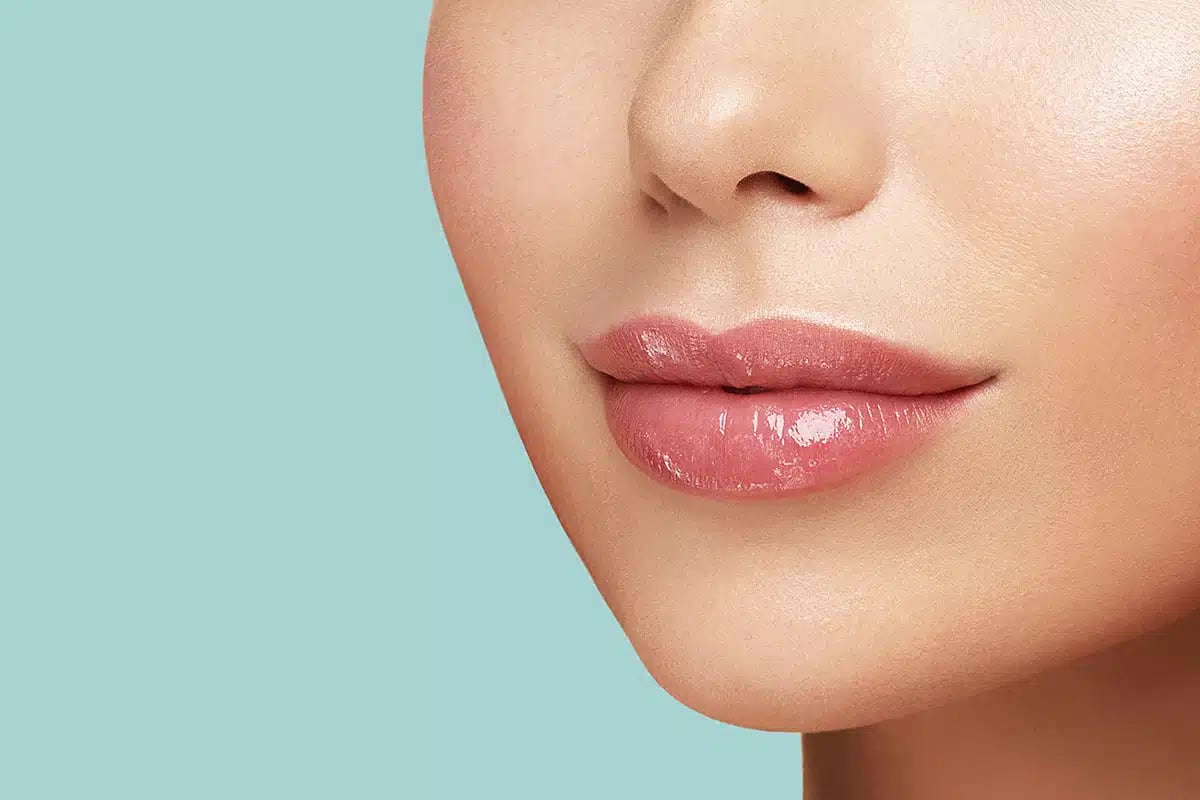 Cosmetology beauty injection procedure